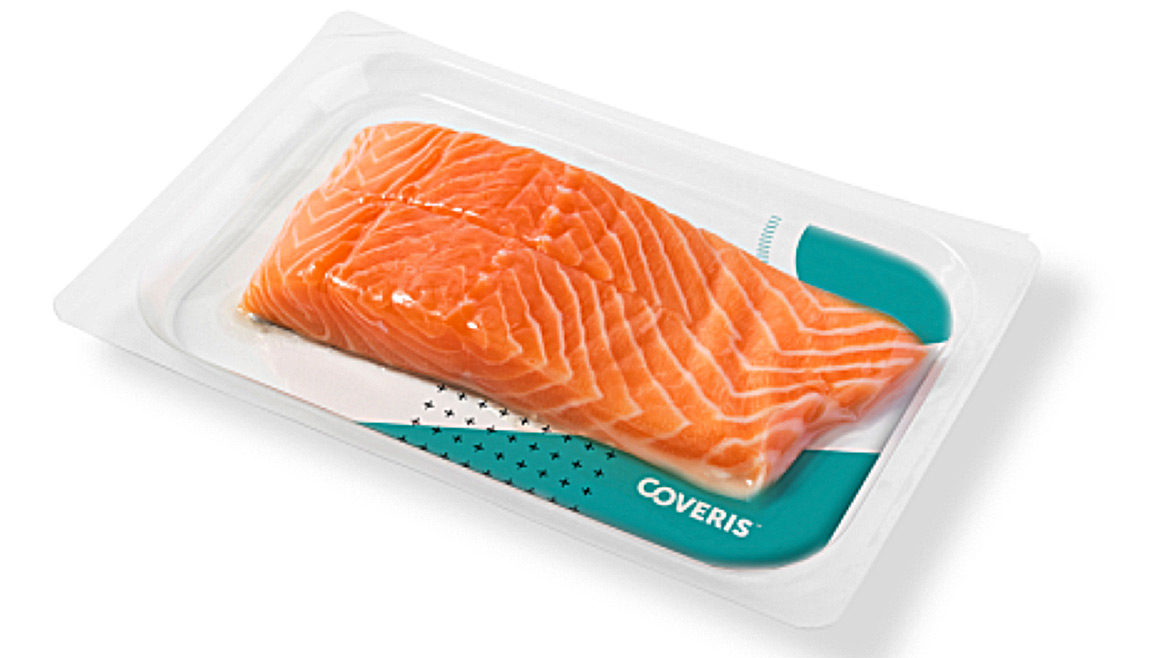 Raw fish packaged in Coveris vacuum skin packaging